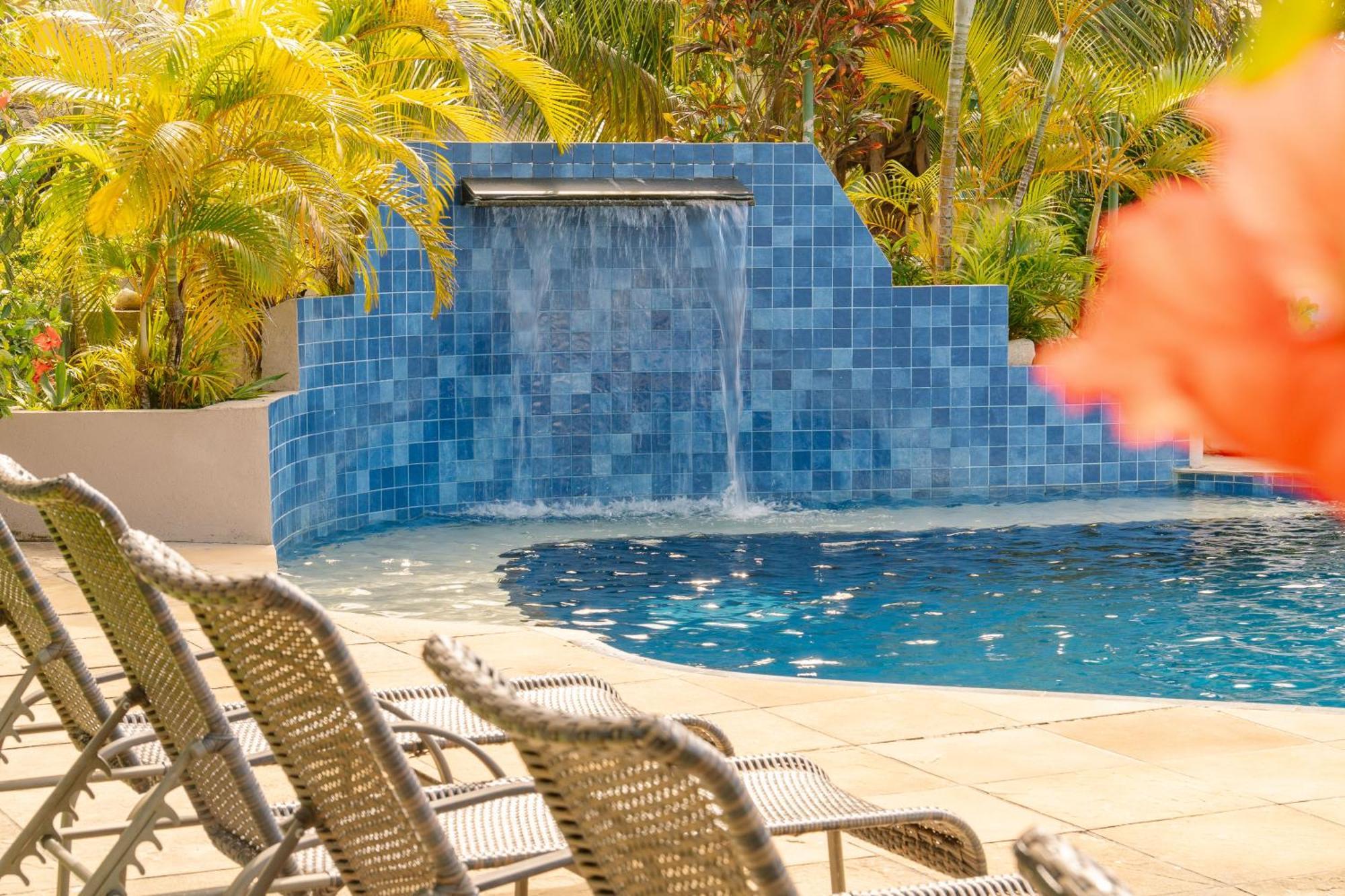 Hotel Novo Sol - Rede Soberano Porto Seguro